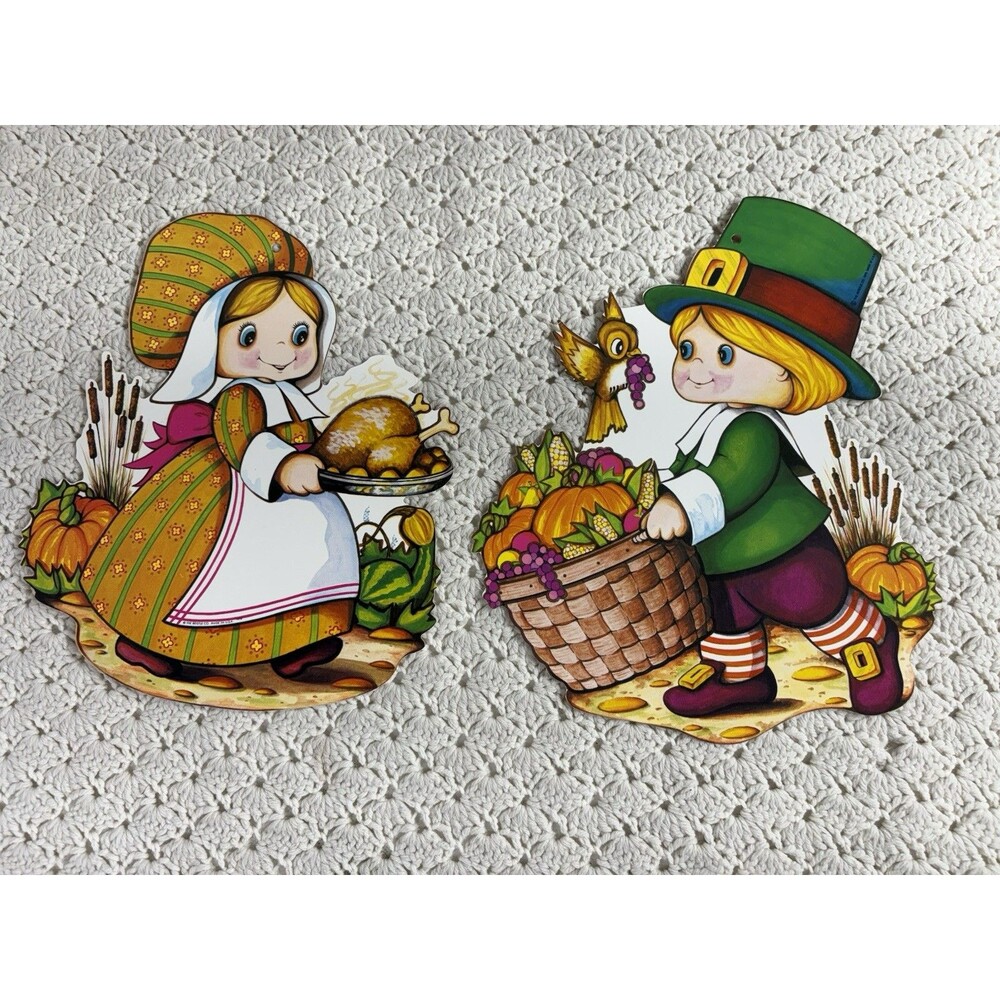 Vintage Thanksgiving Decoration Pilgrim Die-Cut Beistle Made In USA 1978.
